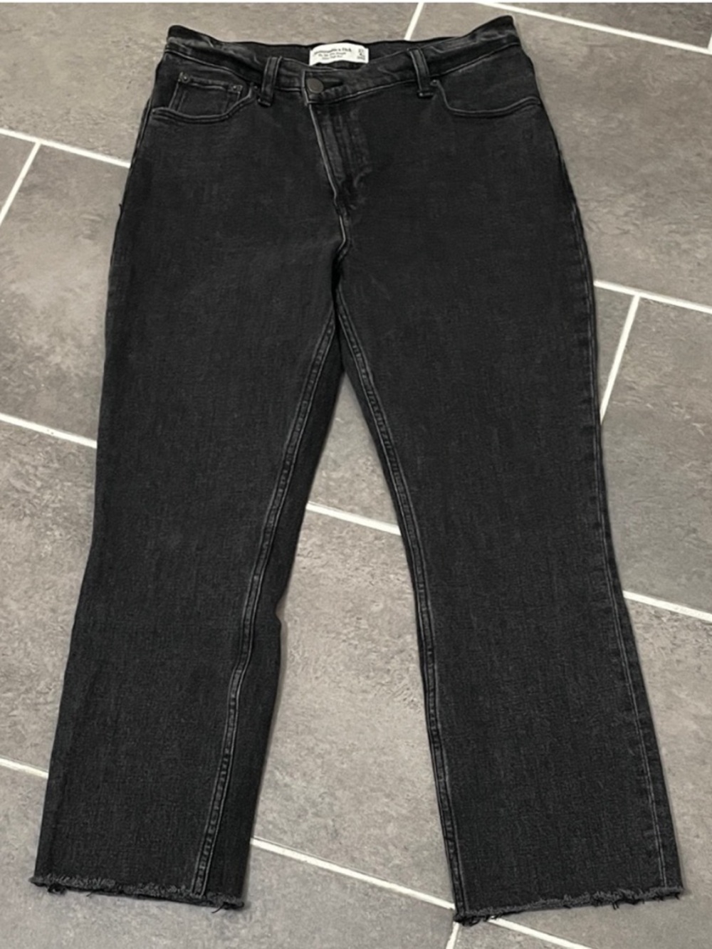 Abercrombie & Fitch 90s Ultra High Rise Slim Straight Jeans size 27 extra short